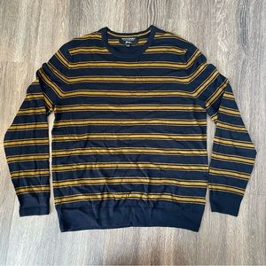 Banana Republic - 100% Merino Wool Sweater - L